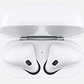 airpods_com_caixa_carregamento_detalhe_caixa_branco (2).png